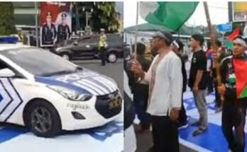 Ada 3 Fakta Mobil Polisi Lindas Bendera Israel Di Banjarnegara