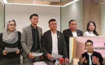 Dr. Richard Lee Diadukan ke BPOM, Karena Produk Dituding Skincarenya Berbahaya